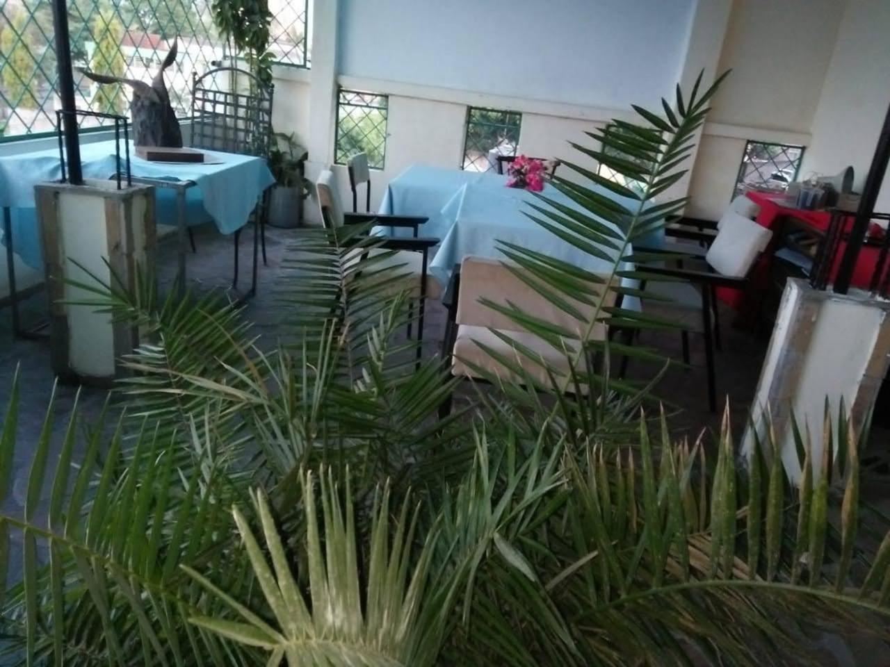 Cingaki Hotel Mombasa Exterior foto