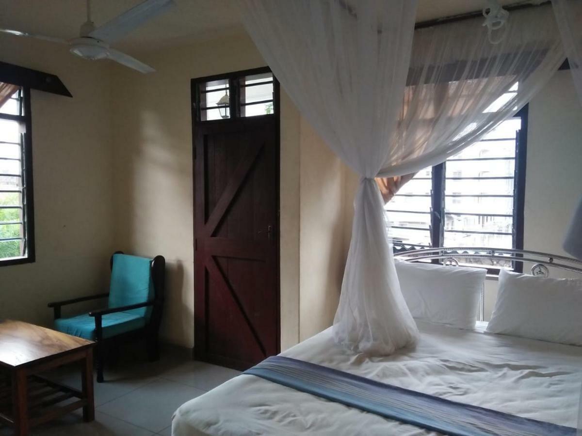 Cingaki Hotel Mombasa Exterior foto